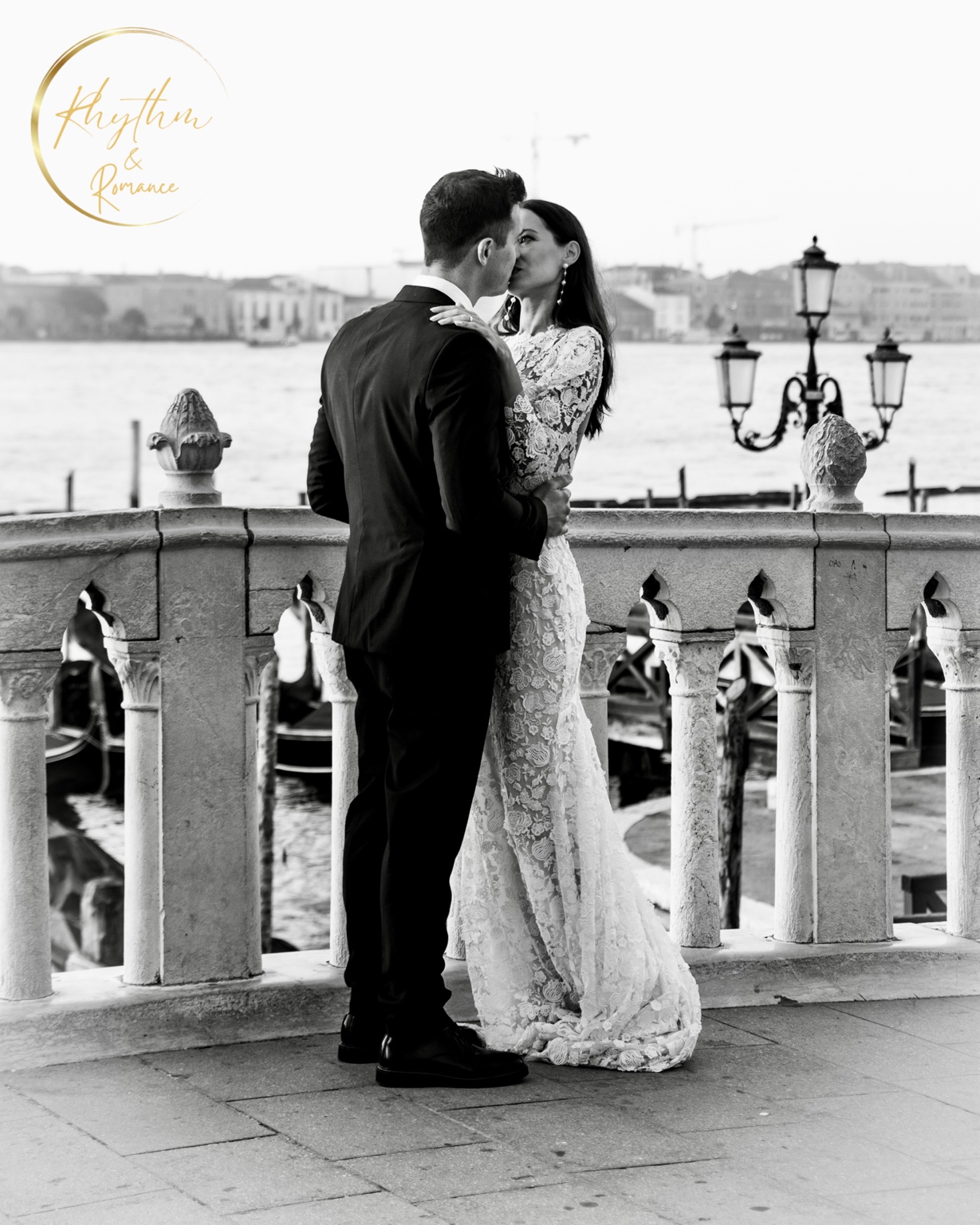 Wedding couple by the water